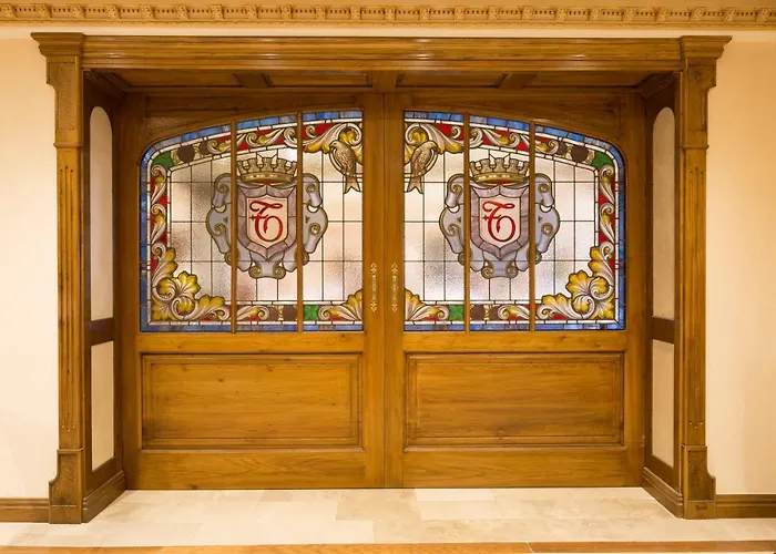 Отель Torremilanos Аранда-де-Дуэро